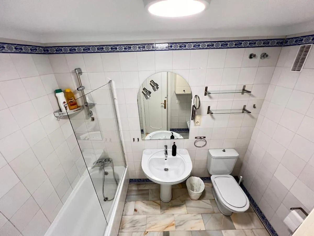 Apartment Apartamentos Malagatravelbook Piscina Y Parking Gratis